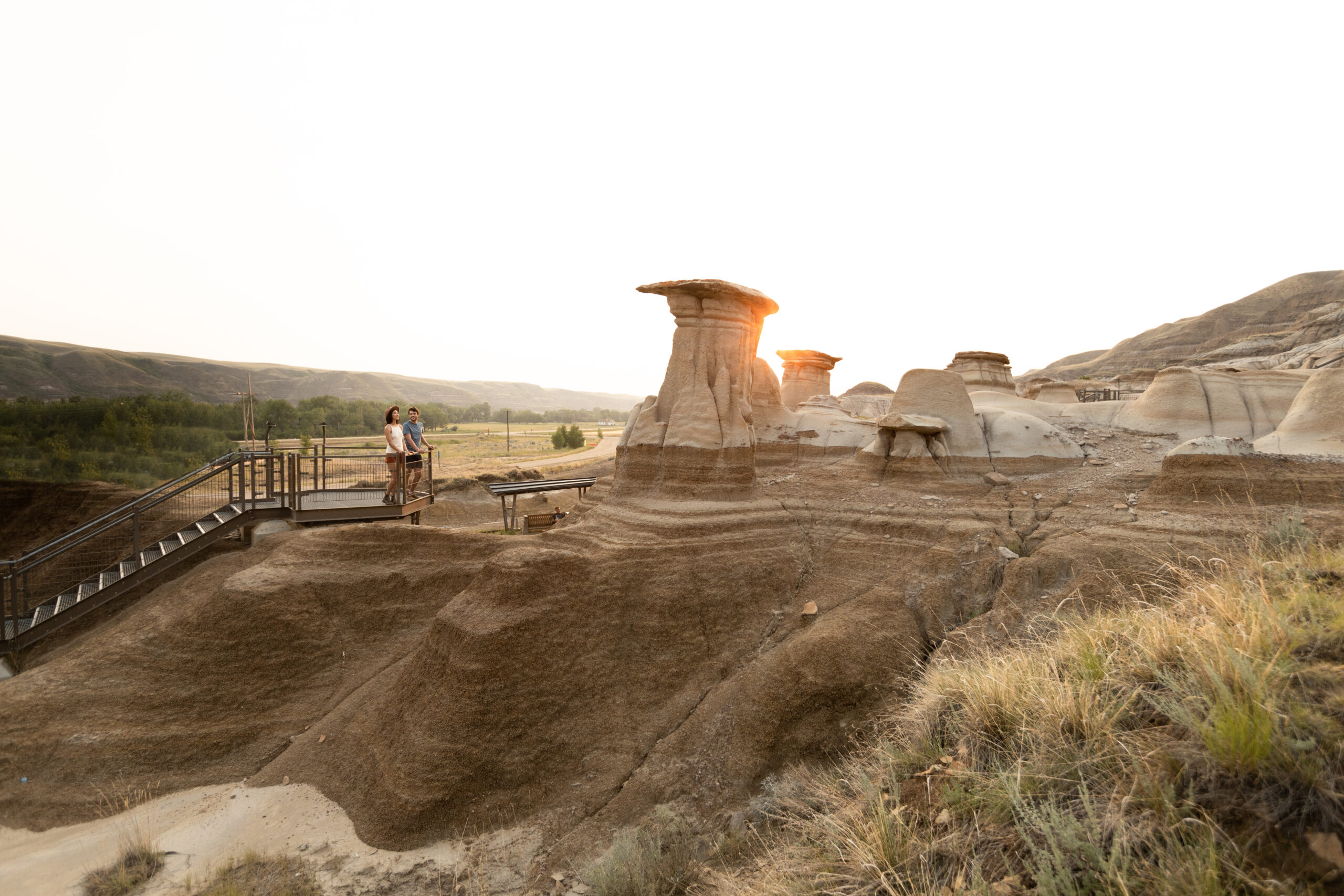 Private Alberta Badlands & Drumheller Tour